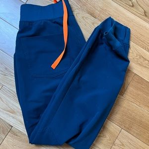 Figs high waisted Zamora jogger size small petite in deep reef